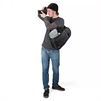 Batoh Lowepro Slingshot Edge 250 AW