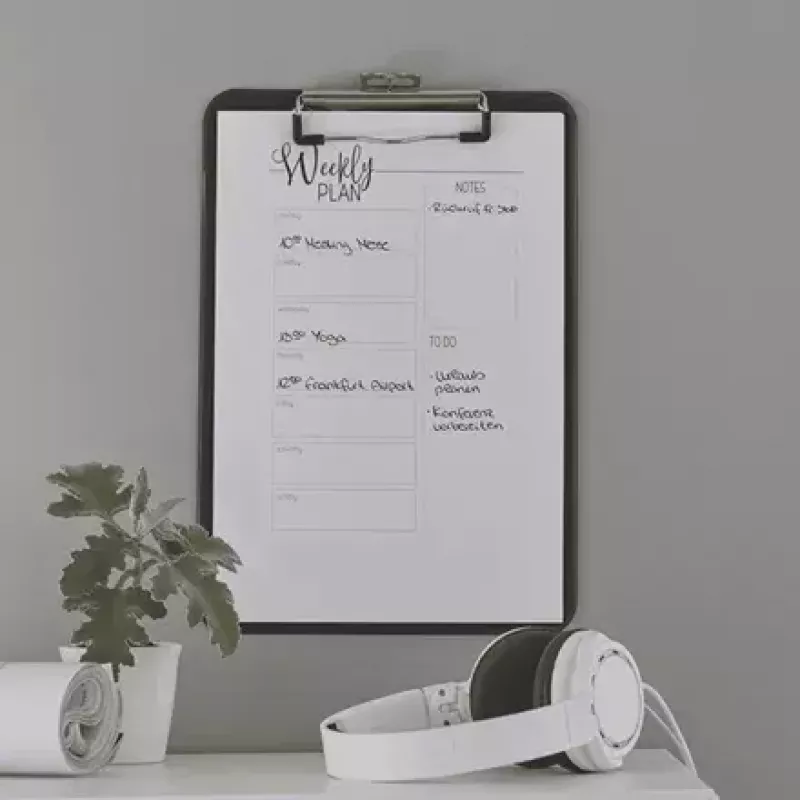 Klipová podložka Leitz WOW A4 kov/ polystyrén čierna