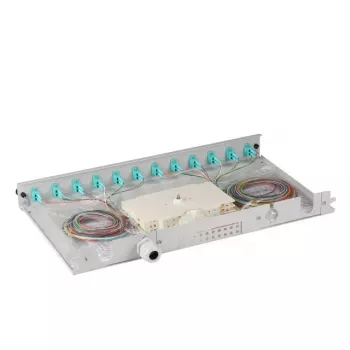 EFB Elektronik B71901L12OM3 Spojovacia škatuľa pre optické vlákna, LC 50/125 µm OM3, 12 pigtailov/6 spojok, 19 palcov, výsuvná