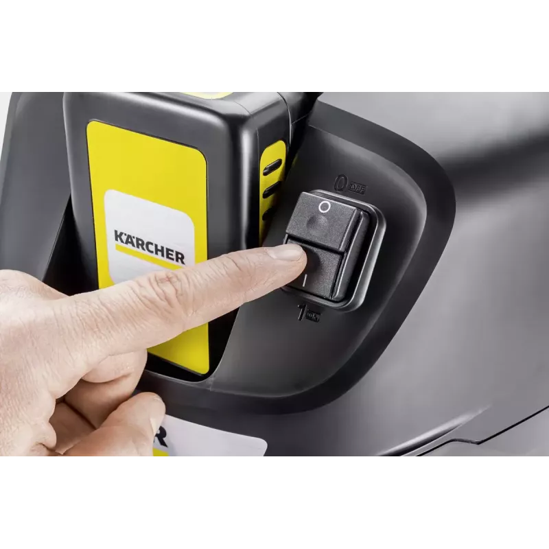 Vysávač Kärcher AD 2 čierny 14 L 230 W