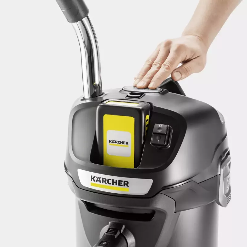Vysávač Kärcher AD 2 čierny 14 L 230 W