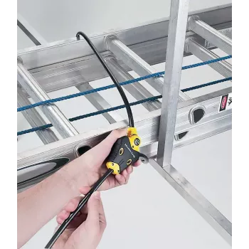 Nastaviteľné bezpečnostné lanko Python MASTER LOCK 1,8 m x 10 mm čierna žltá