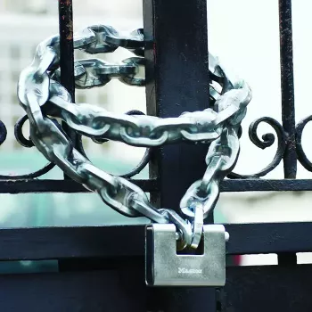 Visací zámok MASTER LOCK 680EURD 80 mm kalená oceľ, obalený strmeň