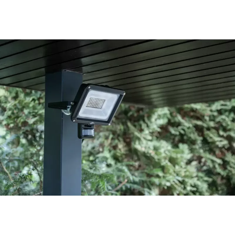 Flutlicht Brennenstuhl 1171250342 30 W LED čierna IP65