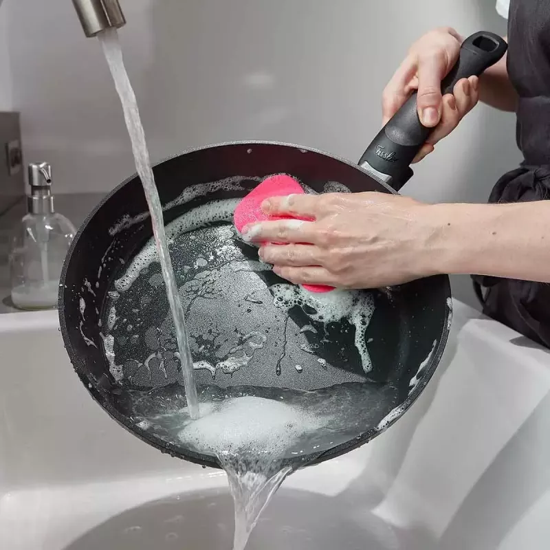 Panvica Fissler Adamant Comfort okrúhla 24 cm čierna