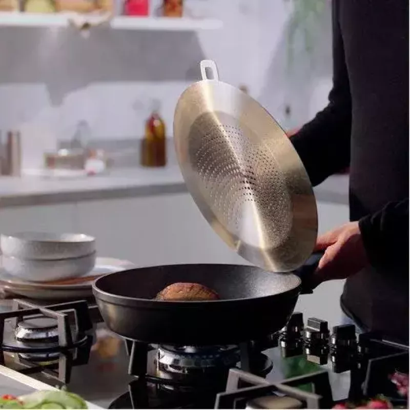 Panvica Fissler Adamant Comfort okrúhla 24 cm čierna