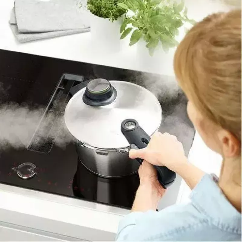 Tlakový hrniec Fissler Vitavit Premium 3,5 l nerez