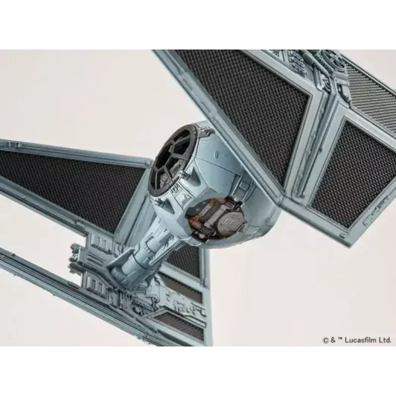 Plastová stavebnica REVELL TIE Interceptor 1:72 – display model montážna sada
