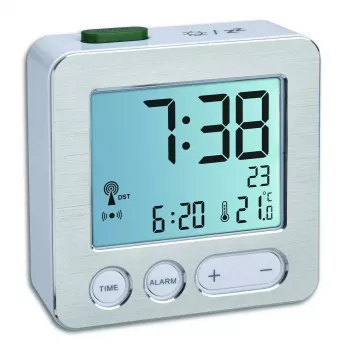 Digitálny budík TFA 60.2545.54 — obdĺžnikový, strieborný LCD, modré podsvietenie, batéria (AAA)