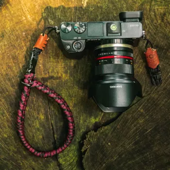 C-ROPE Claw Paracord rukoväť na kameru, 30 cm, čierna