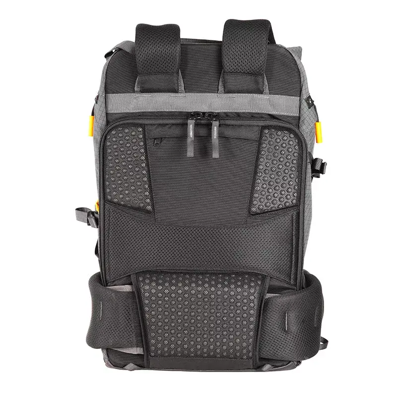 Batoh Vanguard VEO Active 53 sivý maximálna uhlopriečka obrazovky 16