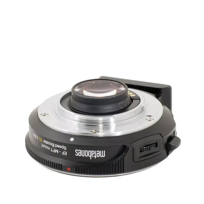 Objektívový adaptér Metabones MB_SPEF-M43-BT3