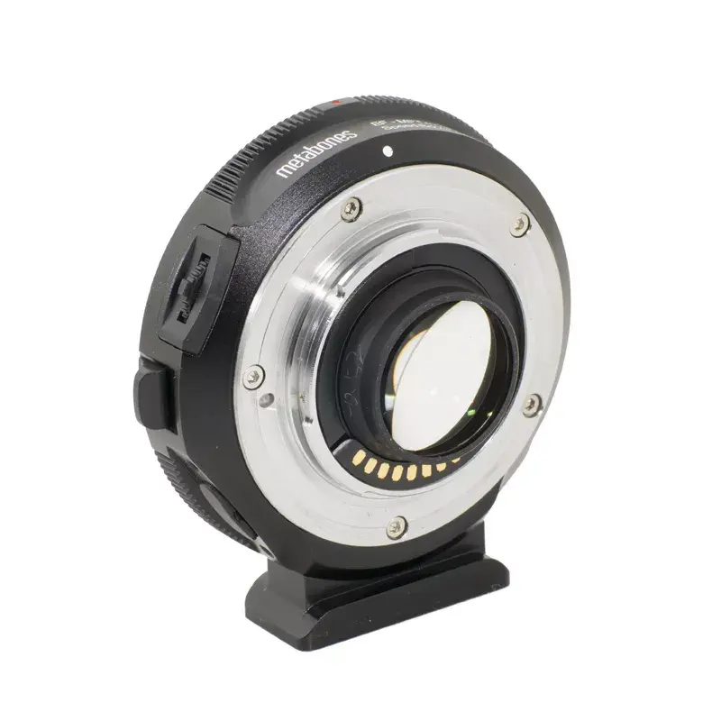 Objektívový adaptér Metabones MB_SPEF-M43-BT3