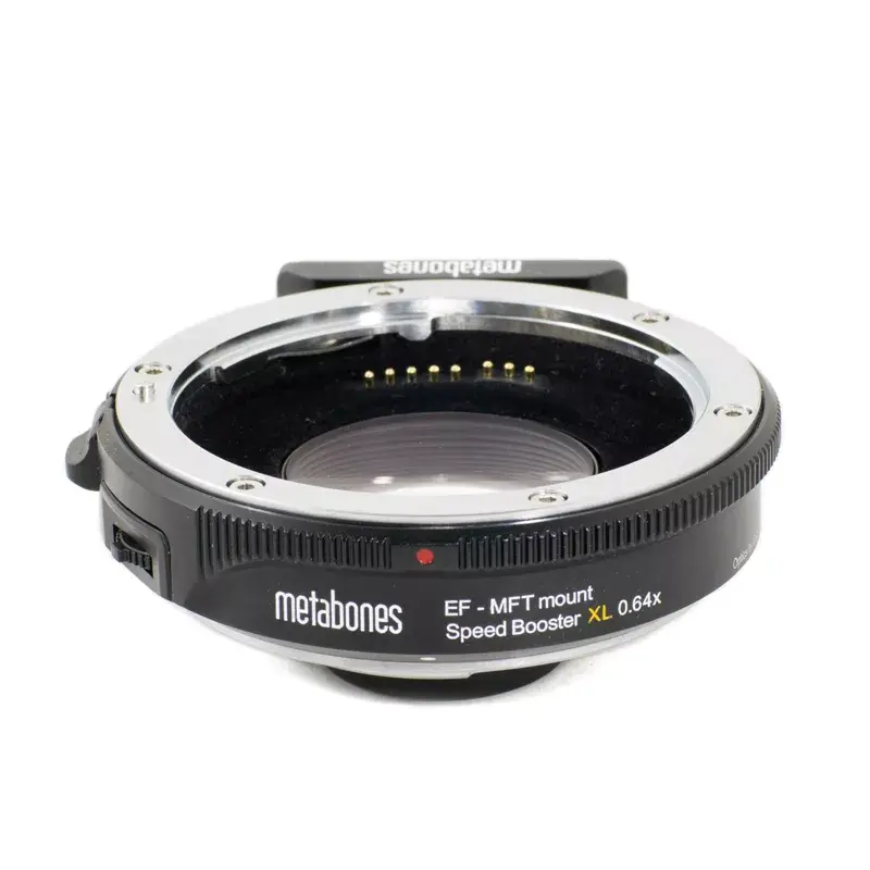 Objektívový adaptér Metabones MB_SPEF-M43-BT3
