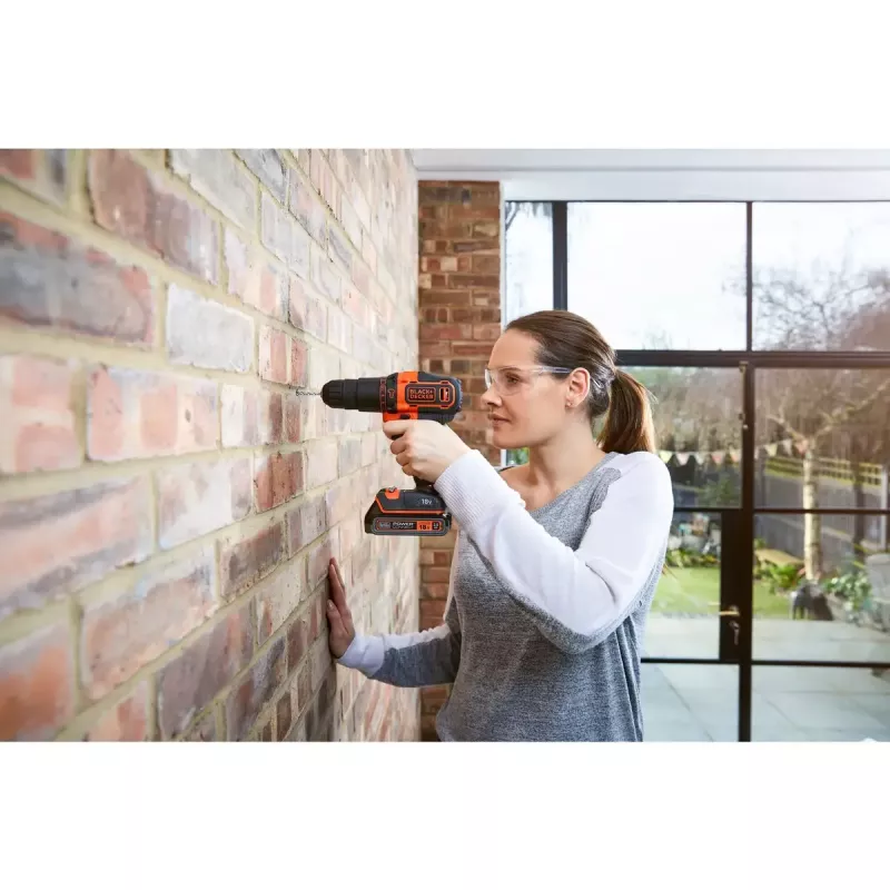 Vŕtacia skrutkovačka Black & Decker BDCHD18K-QW 1400 min⁻¹, 1,5 Ah, čierna, oranžová