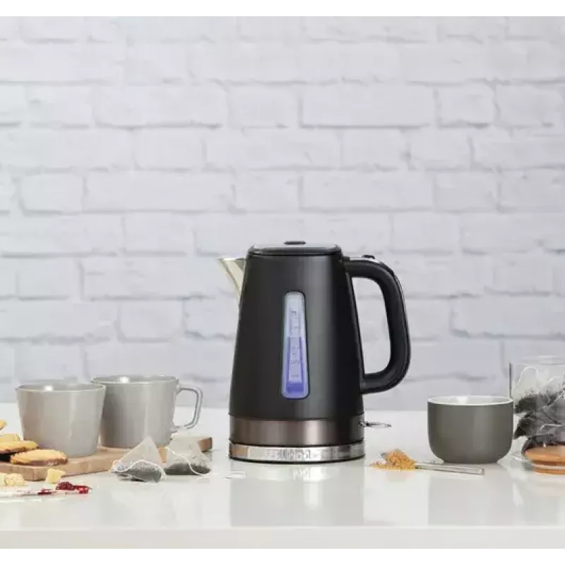 Rýchlovarná kanvica Russell Hobbs 1,7 L 2400 W čierna