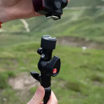 Manfrotto MLH1HS-2 naklápacia hlava na studenú pätku s kĺbom na svetlo a držiakom na dáždnik