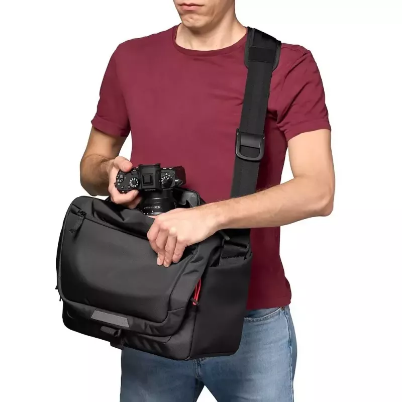 Taška messenger Manfrotto MB MA3-M-M čierna univerzálny ramenný popruh