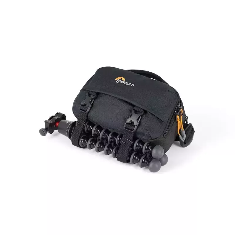 Taška sling Lowepro Trekker Lite HP 100 čierna ramenný popruh