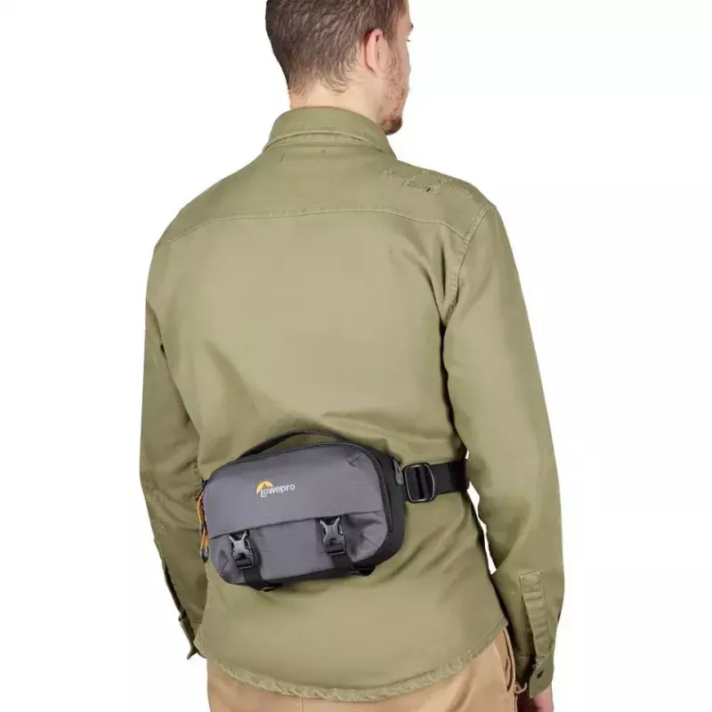 Taška sling Lowepro LP37467-PWW sivá ramenný popruh