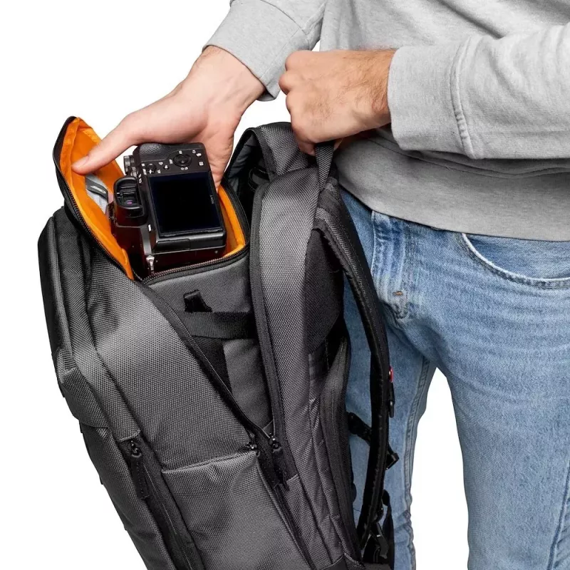 Kompaktné puzdro Lowepro GearUp Creator Box M II čierna sivá