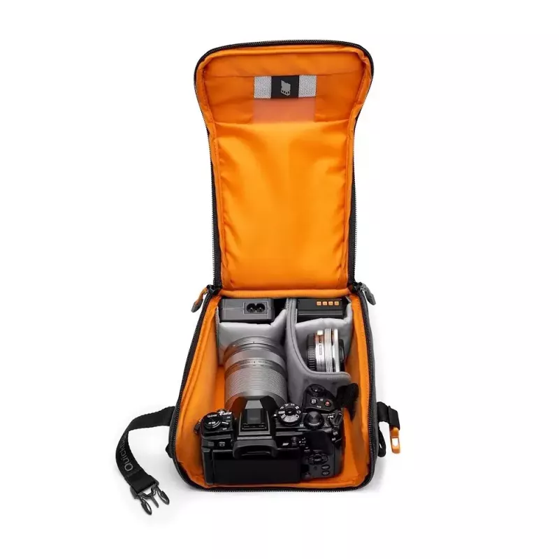 Kompaktné puzdro Lowepro GearUp Creator Box M II čierna sivá