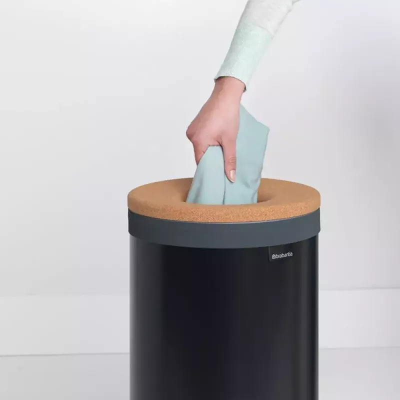 Koš na bielizeň Brabantia 120008 35L okrúhly čierny