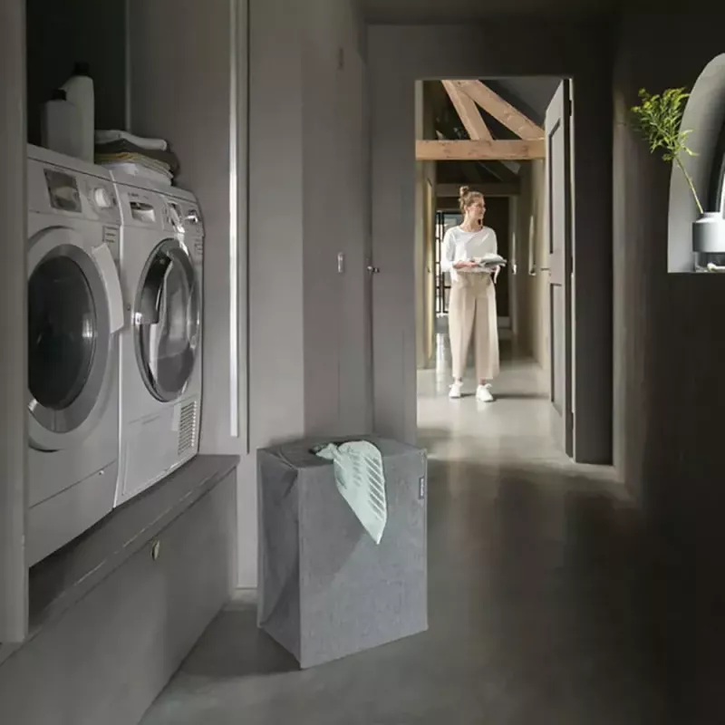 Koš na bielizeň Brabantia 120381 55 l obdĺžnikový čierny