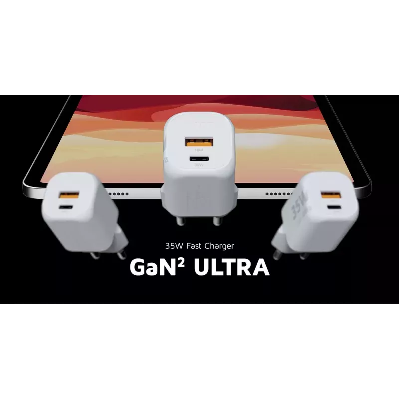 Nástenná nabíjačka Xtorm 35W GaN² Ultra interiérová USB Type-C rýchle nabíjanie biela