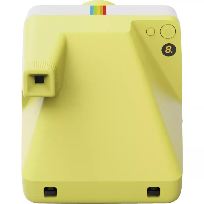 Sofortná kamera POLAROID Now Gen 3 žltá — model 9158, analógová instantná kamera, integrovaný blesk