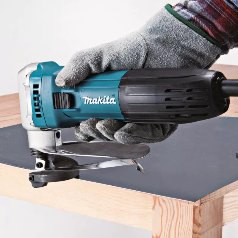 Makita JS1602 elektrické nožnice/nibbler 4000 zdvihov/min. 380 W