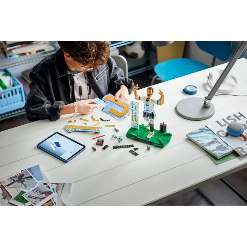 LEGO Editions Sports 43015 Lionel Messi — futbalová legenda