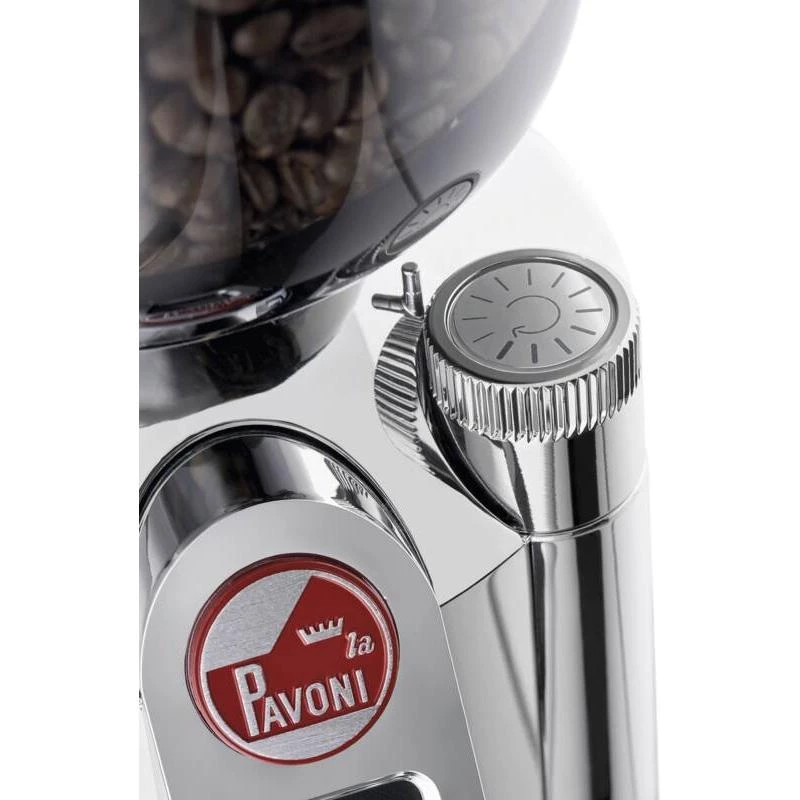 Mlynček na kávu La Pavoni Cilindro strieborný