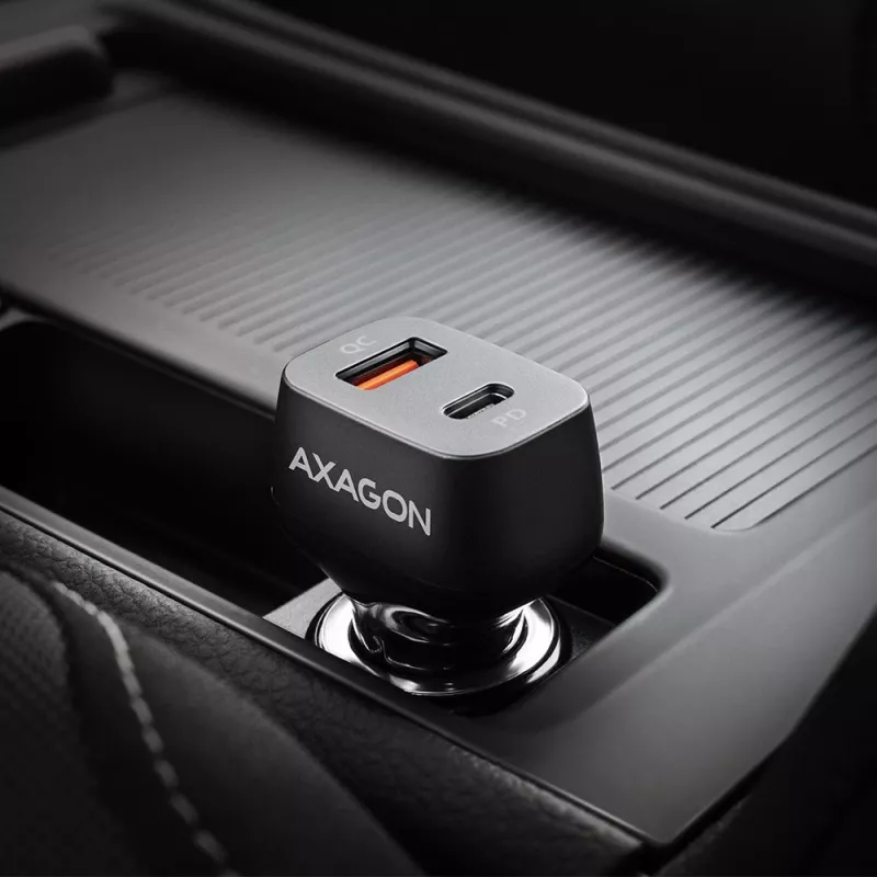 AXAGON PWC-PQ38 38W autonabíjačka 2x port USB-A+C