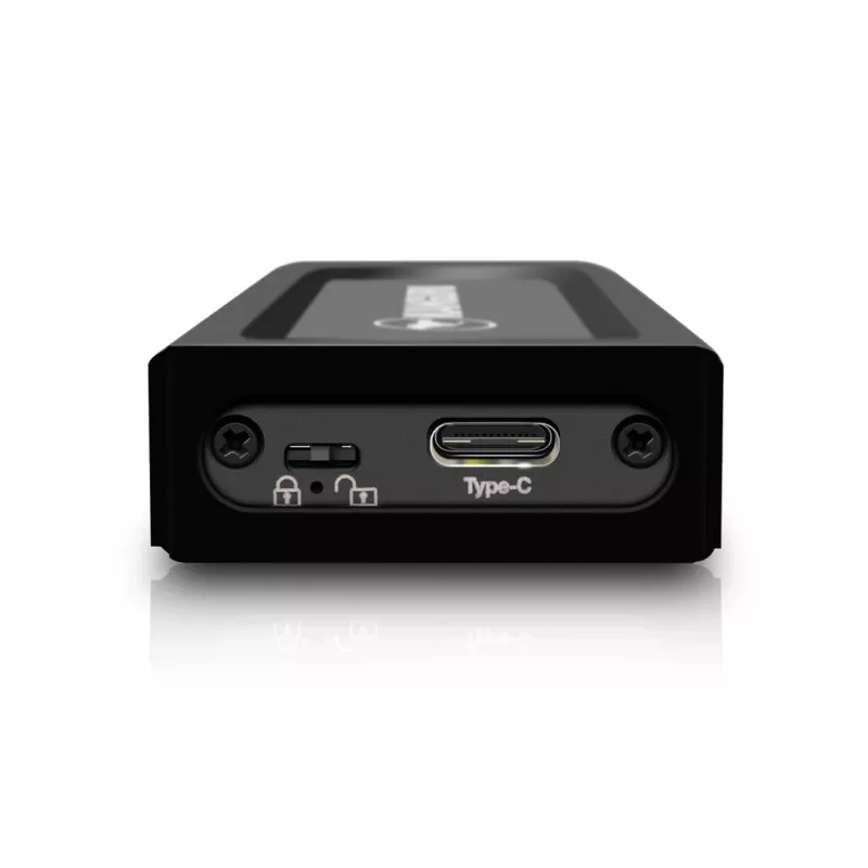 iStorage Kanguru UltraLock Superspeed+ USB-C M.2 NVMe externé SSD 1 TB | bezpečný prenosný solid-state disk | fyzický prepínač ochrany proti zápisu | bezpečný firmware | TAA-kompatibilné |