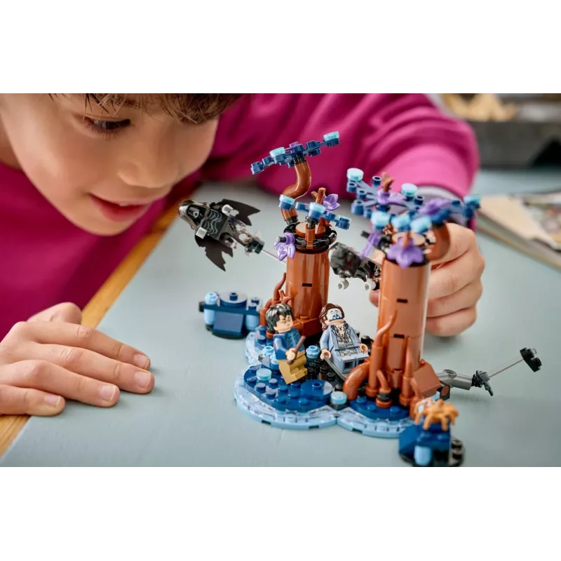 LEGO Harry Potter 76475 Zakázaný les: Expecto Patronum (244 dielov)