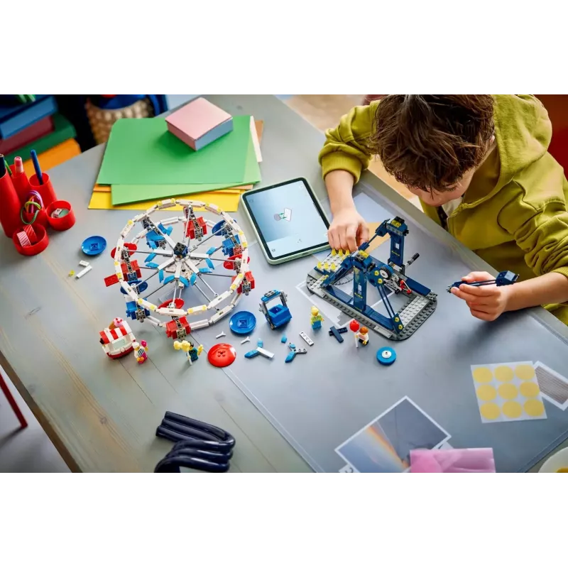 LEGO Creator 3-in-1 31389 Ikonické ruské kolo (916 dielov)