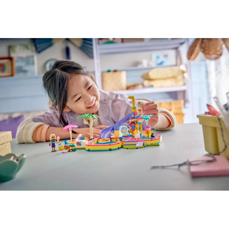 LEGO Friends 42676 Deň zábavy vo vodnom parku