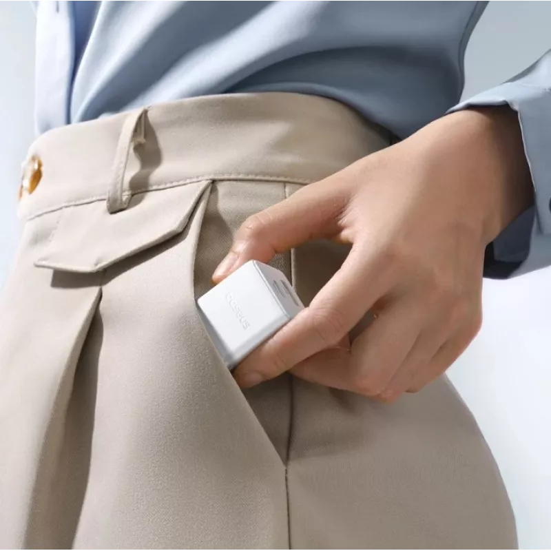 Baseus Palm 20W nástenná nabíjačka USB-C + USB-A, biela