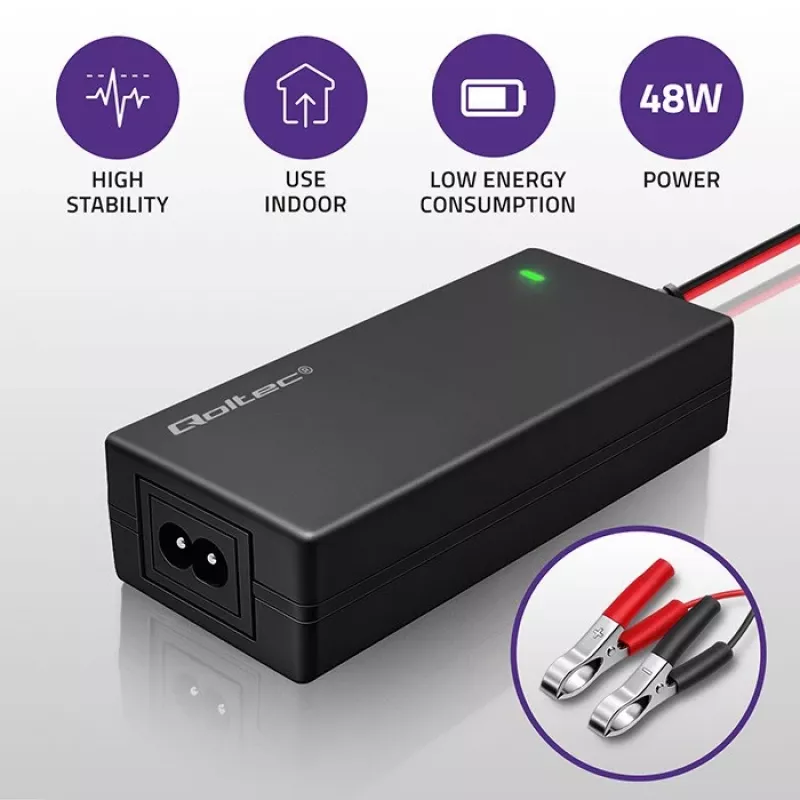 Qoltec 52665 Automatická nabíjačka batérií pre AGM GEL STD batérie, 24V 2A 48W, LED displej, 1,8m kábel
