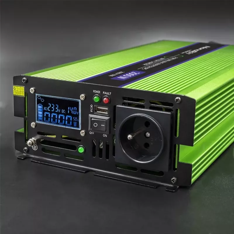 Qoltec Monolith napájací zdroj/invertor Auto 2000 W zelený