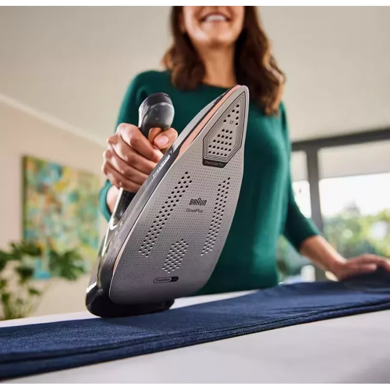 Braun FI7276BK parná žehlička - 2700W, EloxalPlus 3D BackGlide žehliaca plocha, 230 g/min parný ráz, čierna