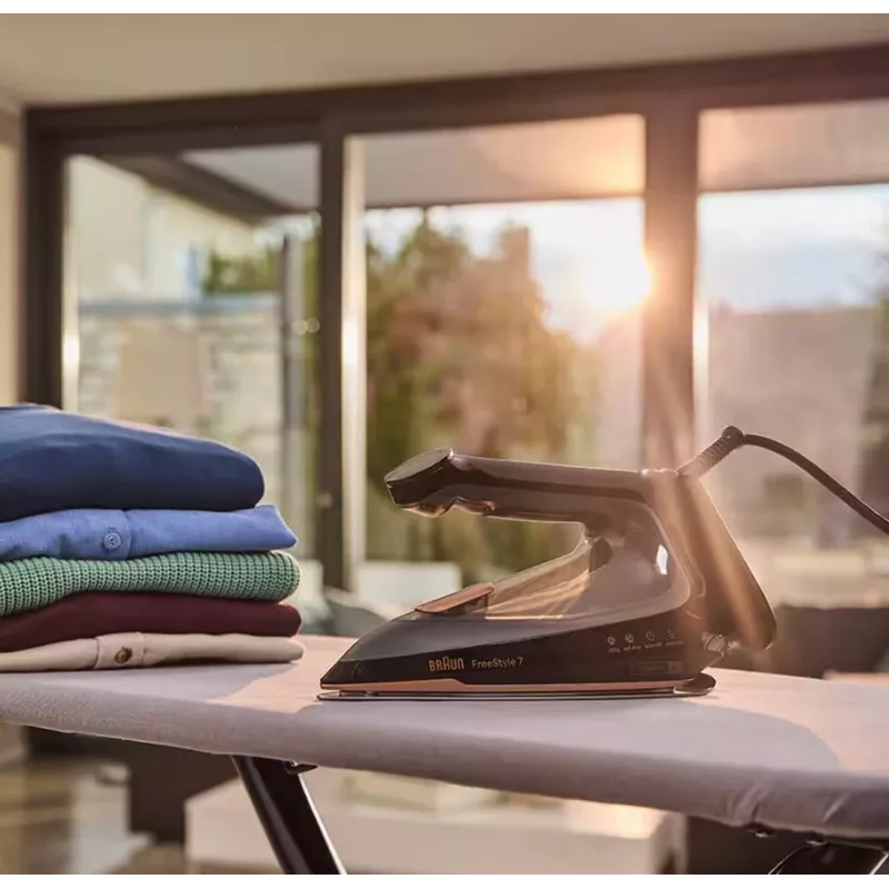 Braun FI7276BK parná žehlička - 2700W, EloxalPlus 3D BackGlide žehliaca plocha, 230 g/min parný ráz, čierna