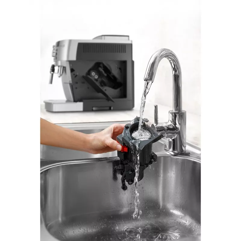 DeLonghi Magnifica S ECAM250.31.SB plnoautomatický kávovar - strieborná