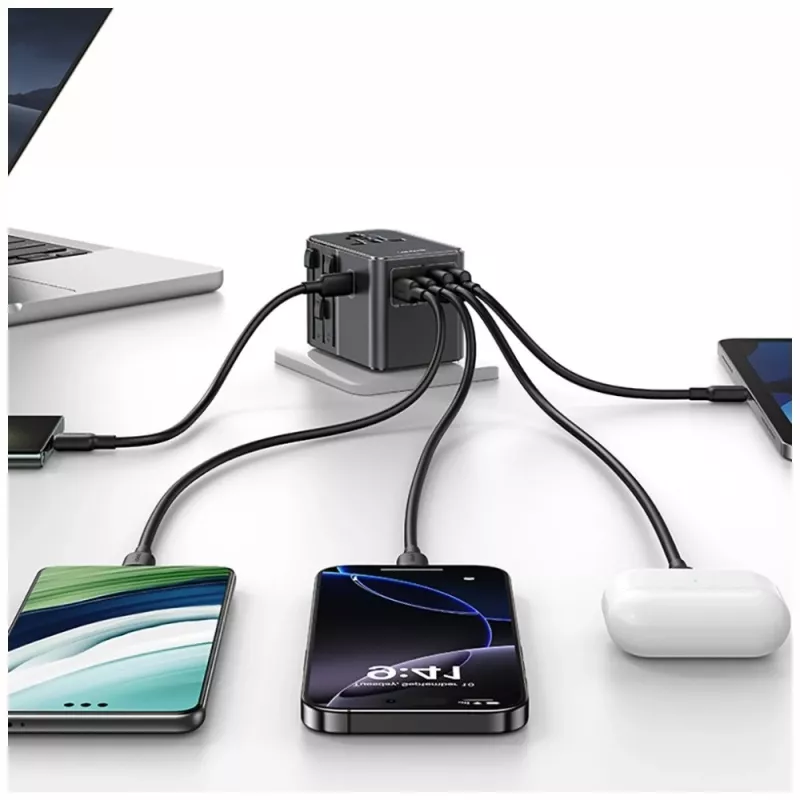 USAMS Cestovný adaptér CC310 70W 3xUSB-C US/AU/EU/UK čierny