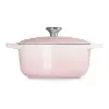Le Creuset Signature liatinový okrúhly dusací hrniec 20 cm Shell Pink