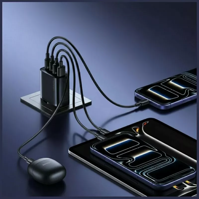 USAMS T70 40W 2xUSB-A 2xUSB-C napájací zdroj čierny