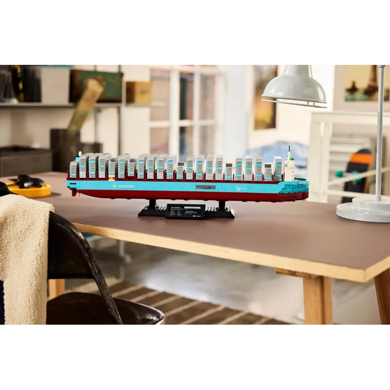 LEGO 40955 Maersk kontajnerová loď s dvojpalivovým pohonom, 1516 dielikov