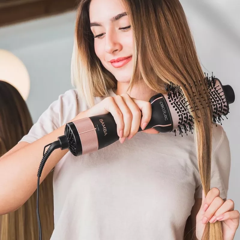 Cecotec CeramicCare Unique teplovzdušná kefa na úpravu vlasov 1200W 3 úrovne teploty čierna/rose gold