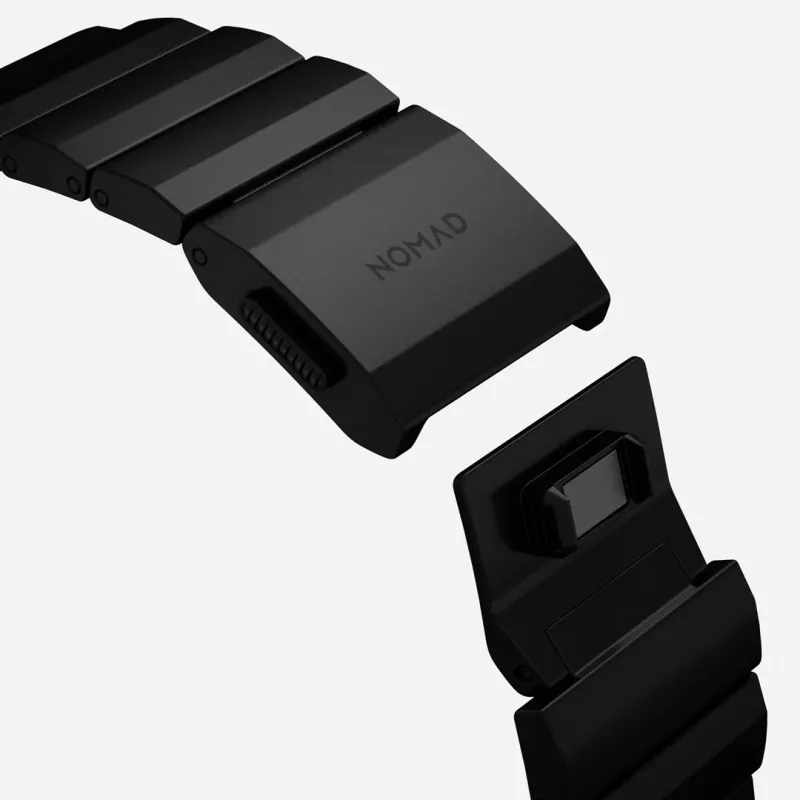 NOMAD Titanium remienok pre Apple Watch 46/49mm strieborný